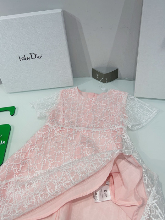 d439a6ddac5fe8abad2f98c3a371e0ec_1749716156_4386.jpg